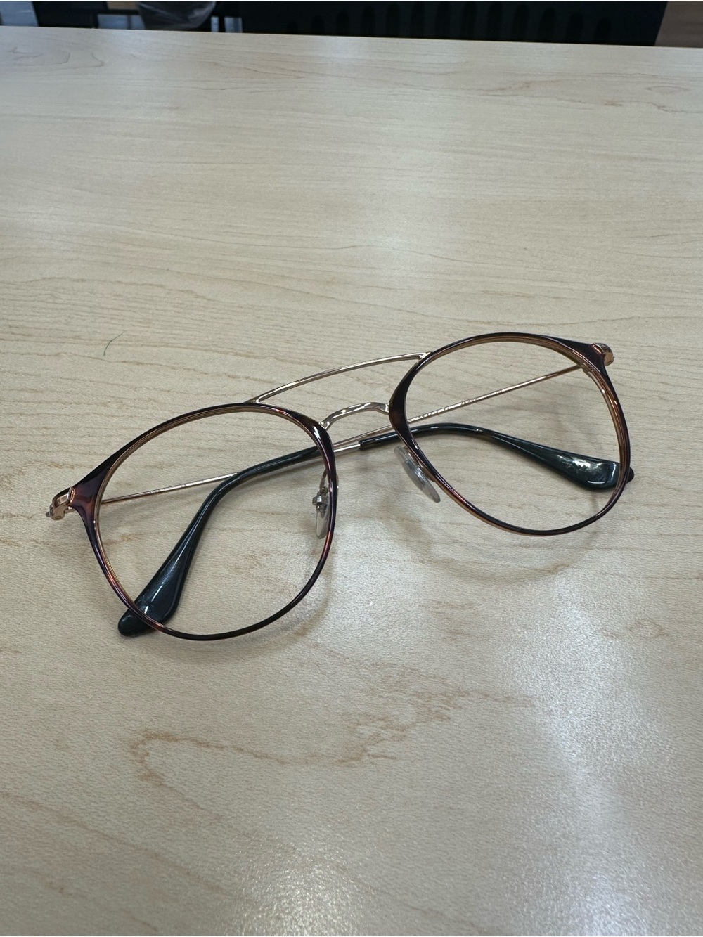 RayBan RB3546